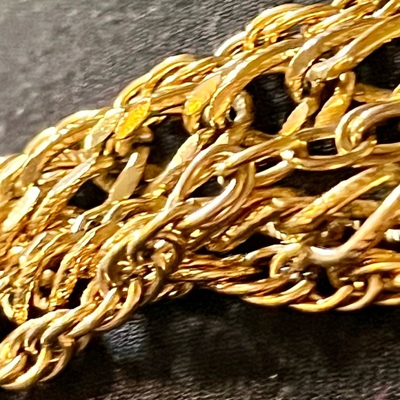 Trifari Gold Five Multi-Layer Necklace Signed 1950’s 1960’s Chain Retro VTG Gift - Picture 10 of 11
